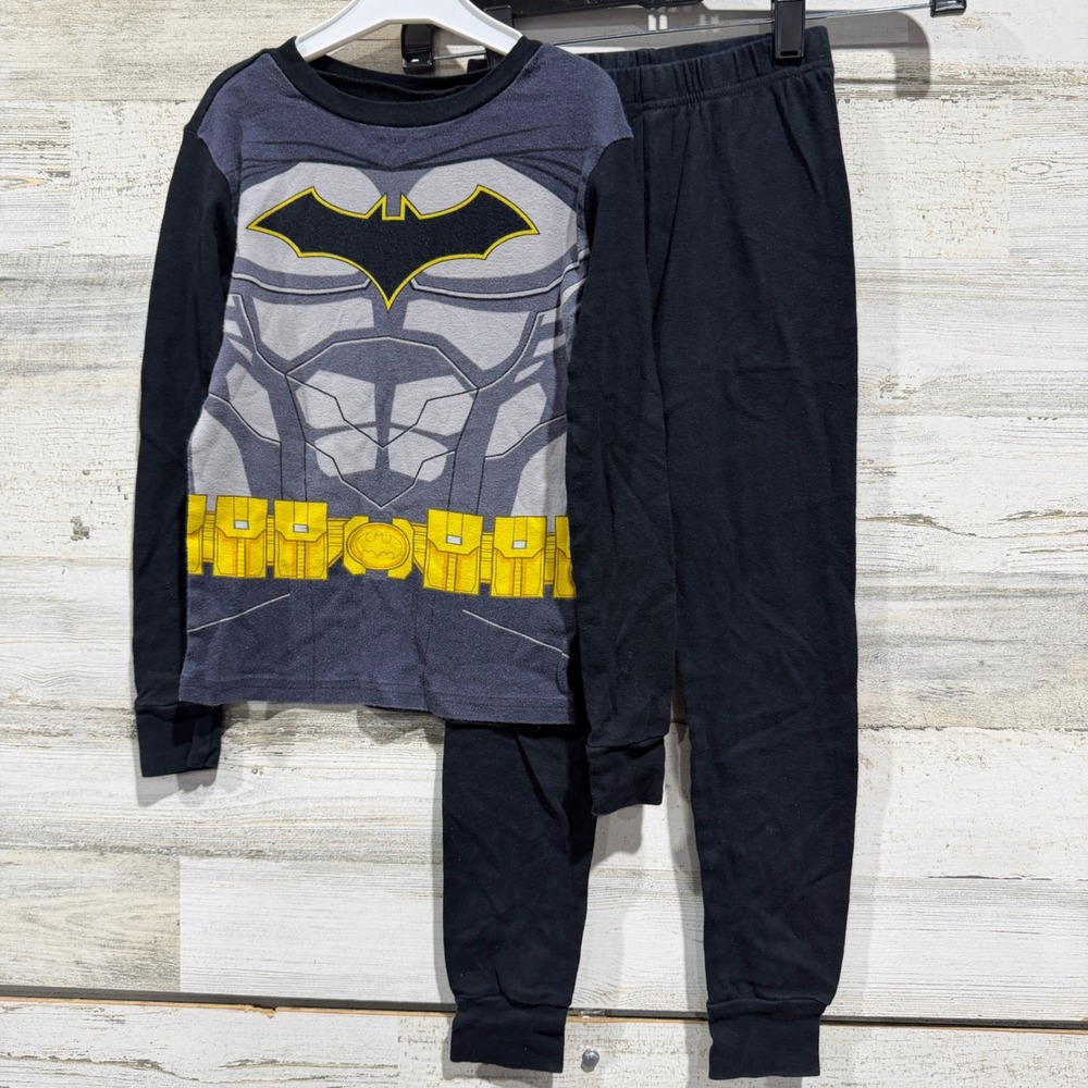 Justice League Batman Pajama Set Boys Size 8 Black Grey Muscle Graphic GUC*